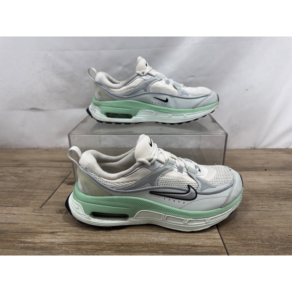 Nike Air Max Bliss Pale Ivory Barely Green DH5128-103 Womens 7.5 Running Shoes